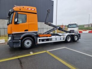 camion ampliroll Mercedes-Benz Actros 2545