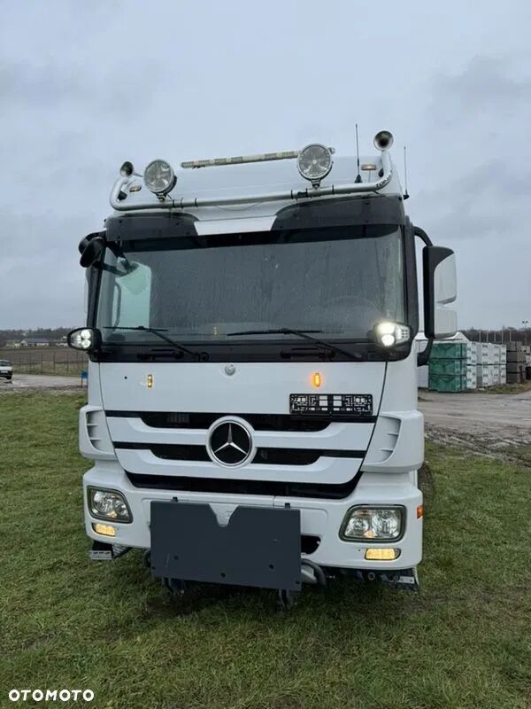 camião polibenne Mercedes-Benz Actros 2648