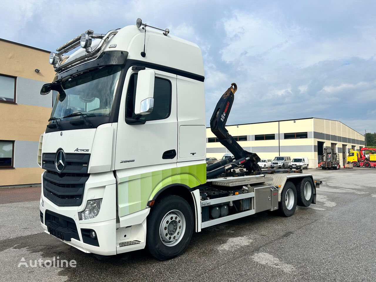 camião polibenne Mercedes-Benz Actros 2858 6x2 + RETARDER + HIAB HOOKLIFT