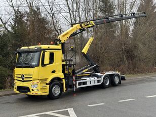 Mercedes-Benz Antos  camión con gancho