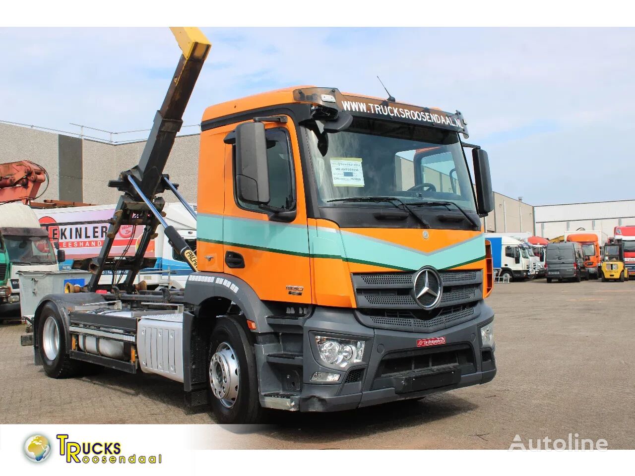 camion scarrabile Mercedes-Benz Antos 1830 + PALFINGER 13T HOOK + EURO 6