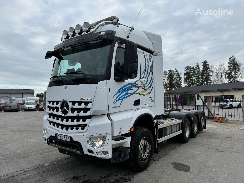 крюковой мультилифт Mercedes-Benz Arocs 3253 Tridem