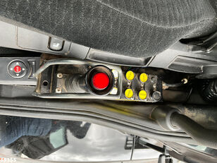 Mercedes-Benz Arocs 3540 8x4 Euro 6 HMF 19 Tonmeter Z-kraan Just 118.906 Km! hook lift truck for sale - Image 13 | Autoline KE Mercedes-Benz Arocs 3540 8x4 Euro 6 HMF 19 Tonmeter Z-kraan Just 118.906 Km! hook lift truck | Image 13 - Autoline