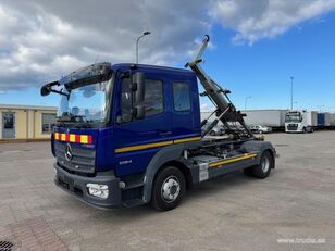крюковой мультилифт Mercedes-Benz Atego 1024