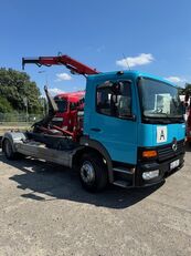 Mercedes-Benz Atego 1323 HNK + CRANE Fassi camión con gancho