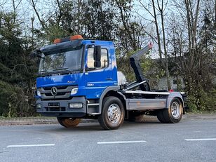 hákový nosič kontajnerov Mercedes-Benz * HAKOWIEC MERCEDES ATEGO 1524 Sprowadzony Stan IDEALNY