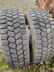 xe chở r&aacute;c th&ugrave;ng rời Renault MIDLUM