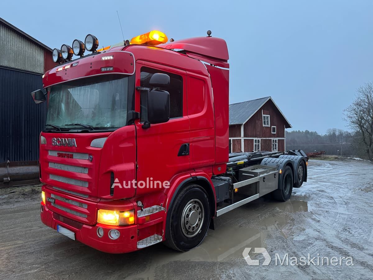 Scania G440 camión con gancho