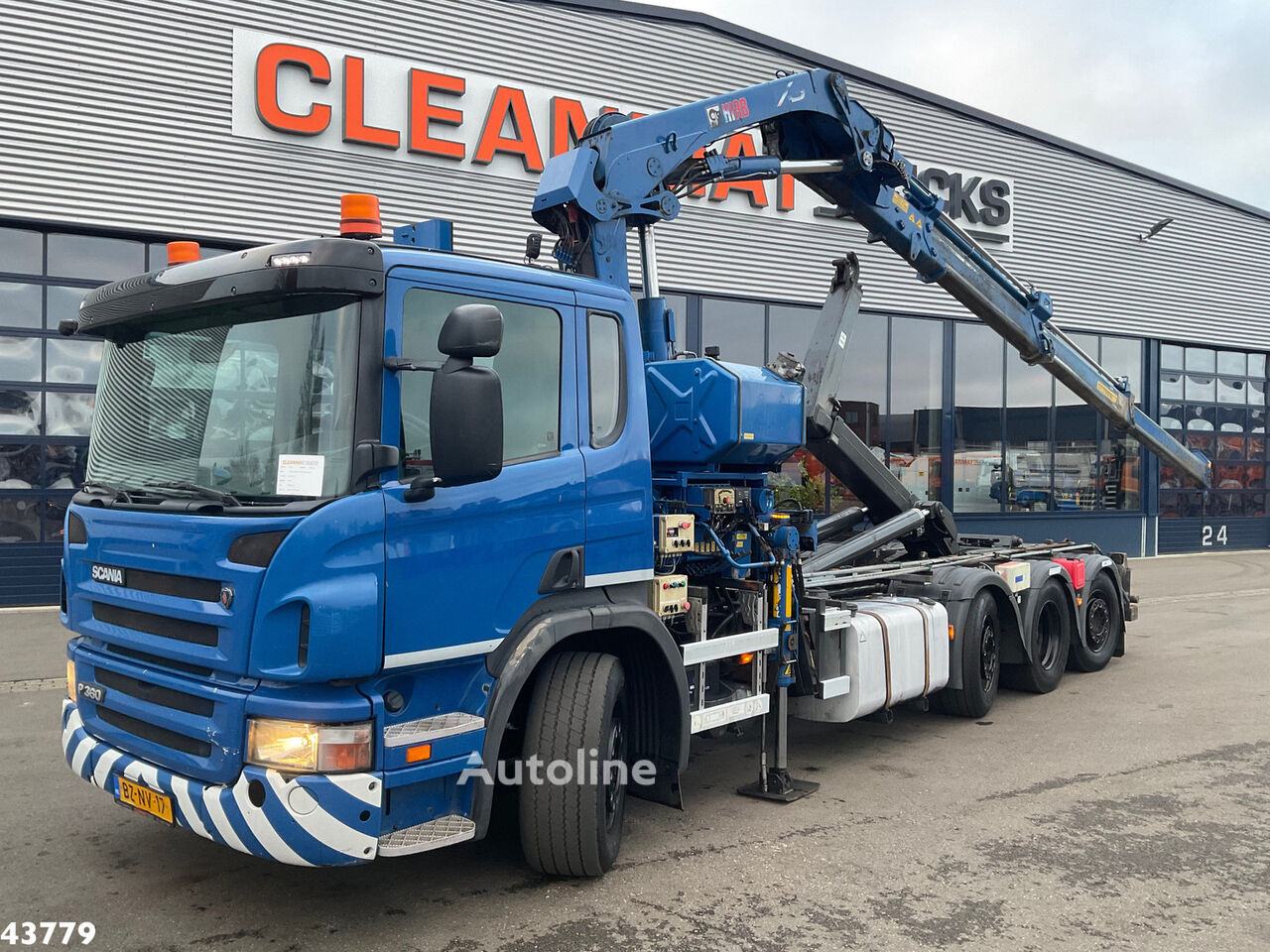 Tovornjak kotalni prekucnik Scania P 360 8x2 Hiab 21 Tonmeter laadkraan naprodaj | Autoline SI Tovornjak kotalni prekucnik Scania P 360 8x2 Hiab 21 Tonmeter laadkraan - Autoline