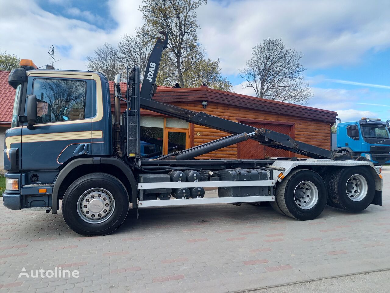 hákový nosič kontejnerů Scania P114 G 380