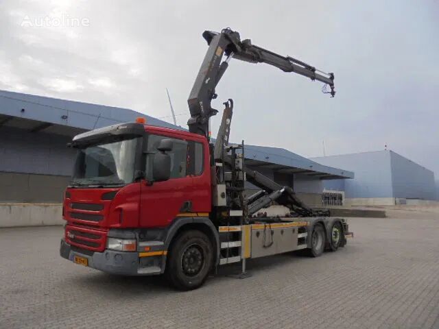 крюковой мультилифт Scania P400 6X2