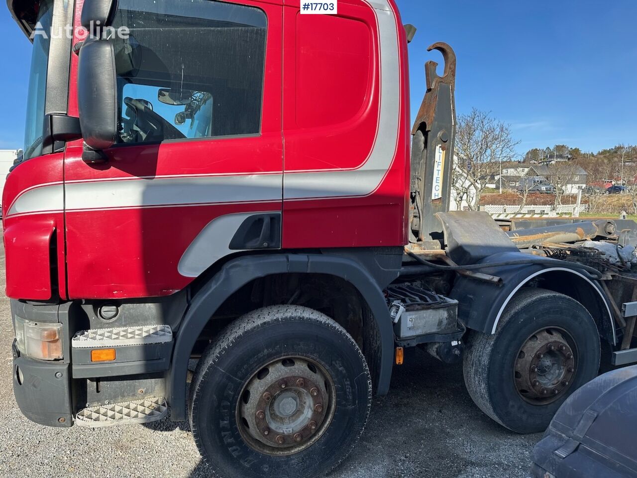 Scania P420  hook lift truck