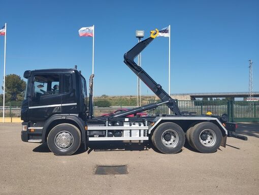 Scania R 420 hook lift truck - Autoline