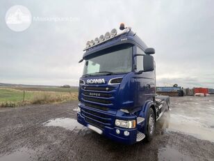 camion ampliroll Scania R 560 LB