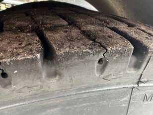 Scania R144GB hook lift truck for sale - Image 23 | Autoline SG Scania R144GB hook lift truck | Image 23 - Autoline