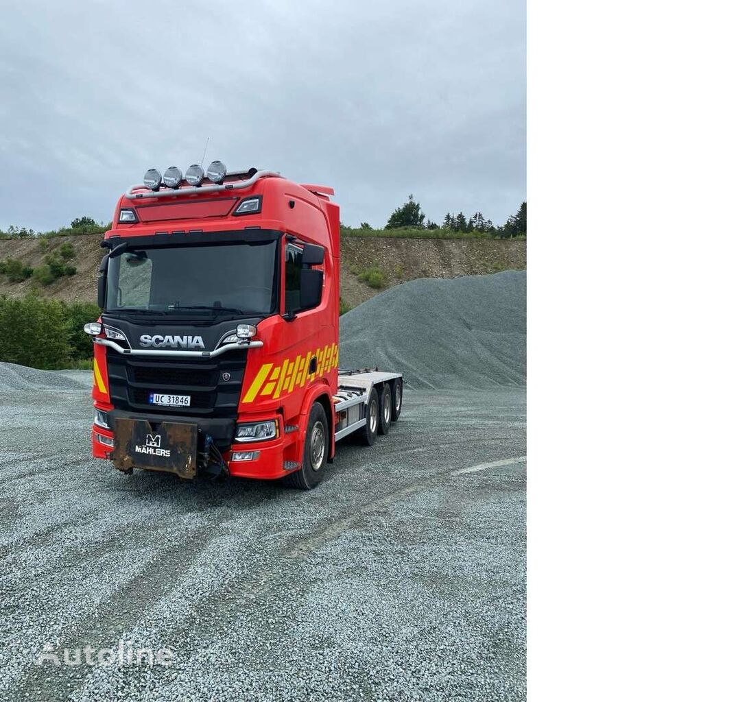 camion cu cârlig Scania R580