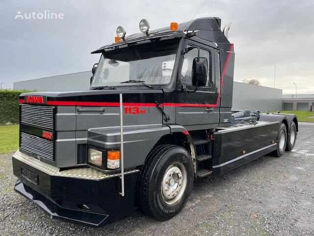 camion ampliroll Scania T113 H