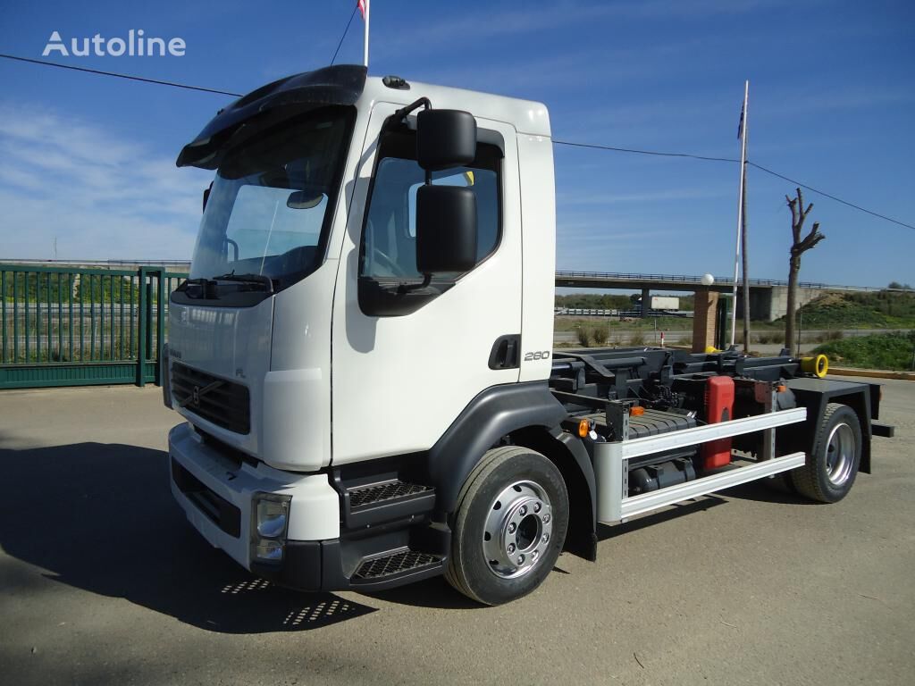 Volvo FE 280 hook lift truck