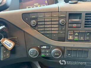 Volvo FH 13 hook lift truck for sale - Image 18 | Autoline GB Volvo FH 13 hook lift truck | Image 18 - Autoline