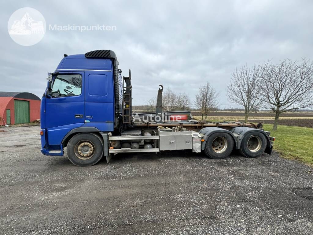 Volvo FH 16 660 emelőhorgos teherautó