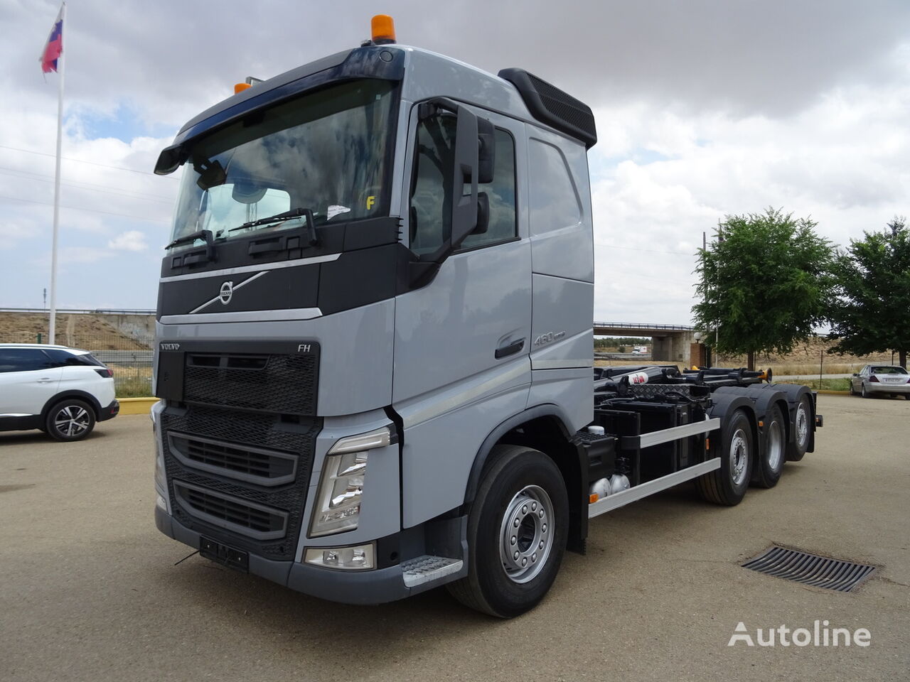 camion ampliroll Volvo FH 460