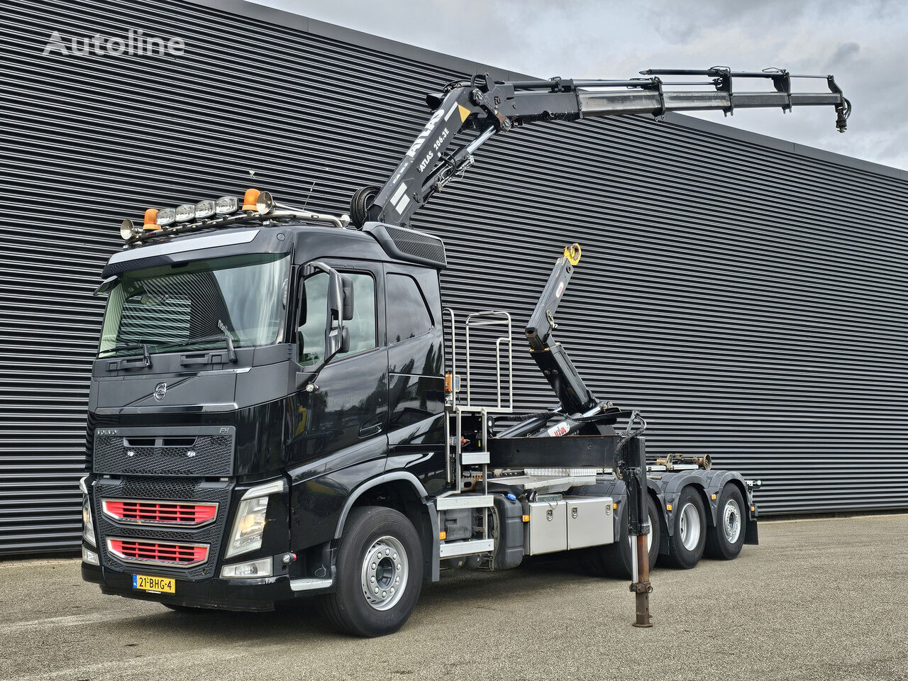 Volvo FH 460 8x4 EURO 6 HOOKLIFT+ CRANE / KRAN haakarm vrachtwagen