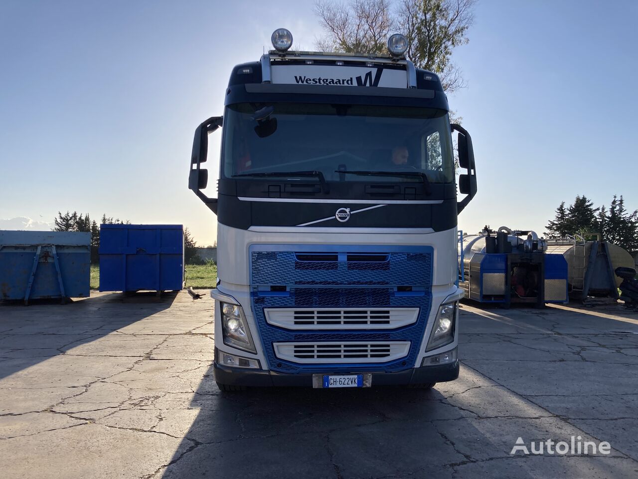 Volvo FH 500 hook lift truck