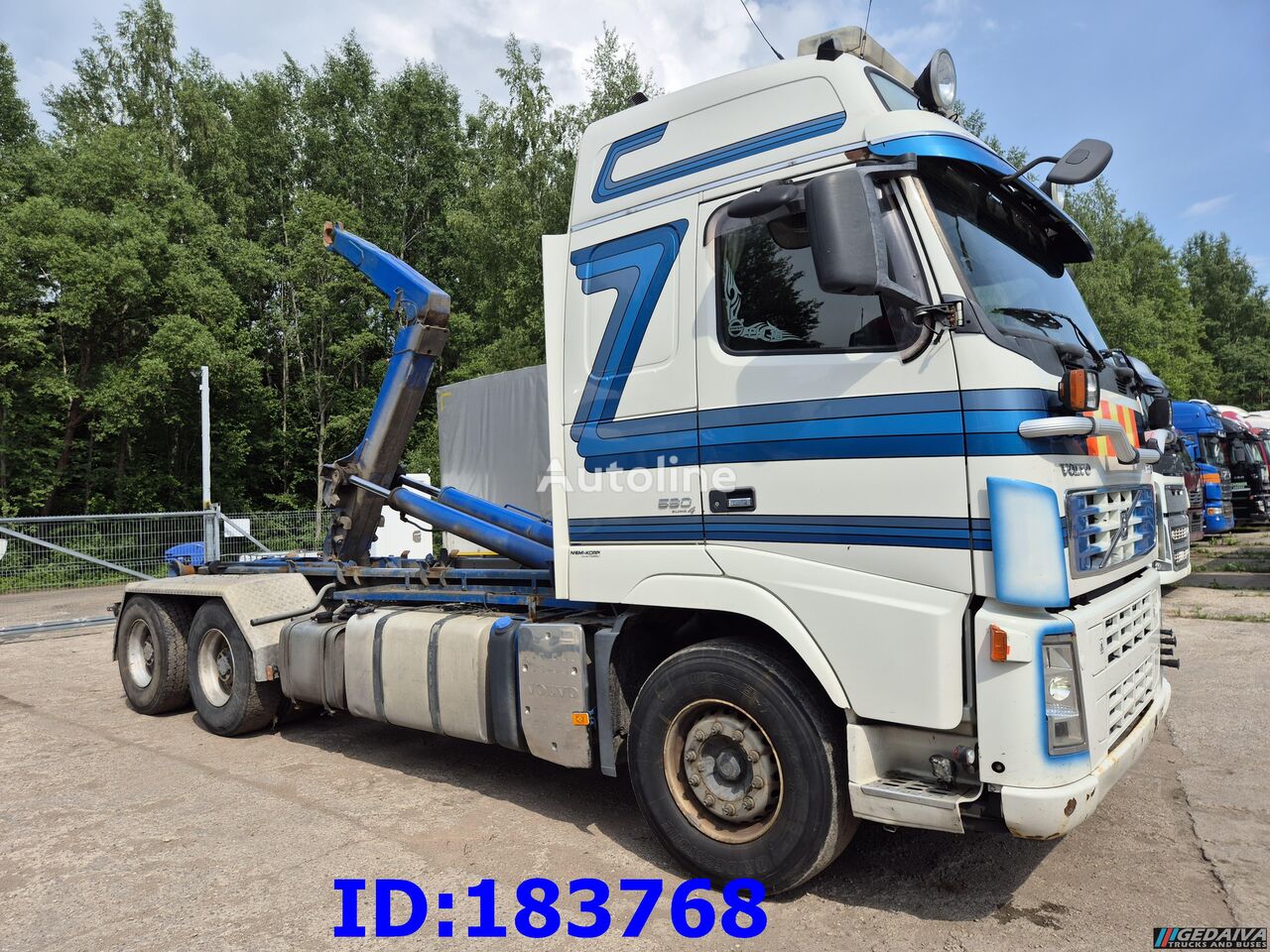 Volvo FH16  hook lift truck