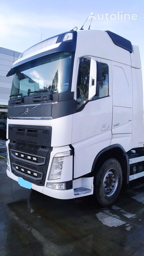 camion scarrabile Volvo FH540