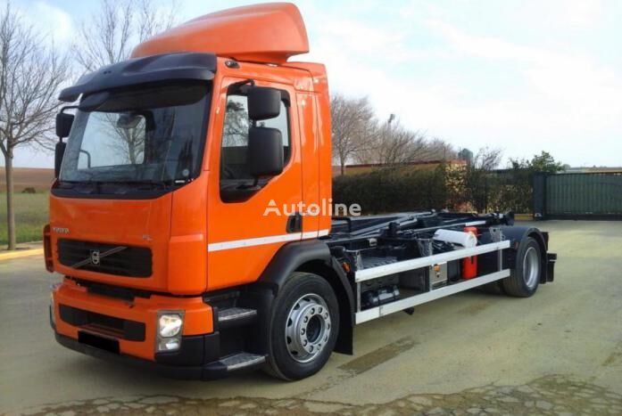 camion ampliroll Volvo FL 240