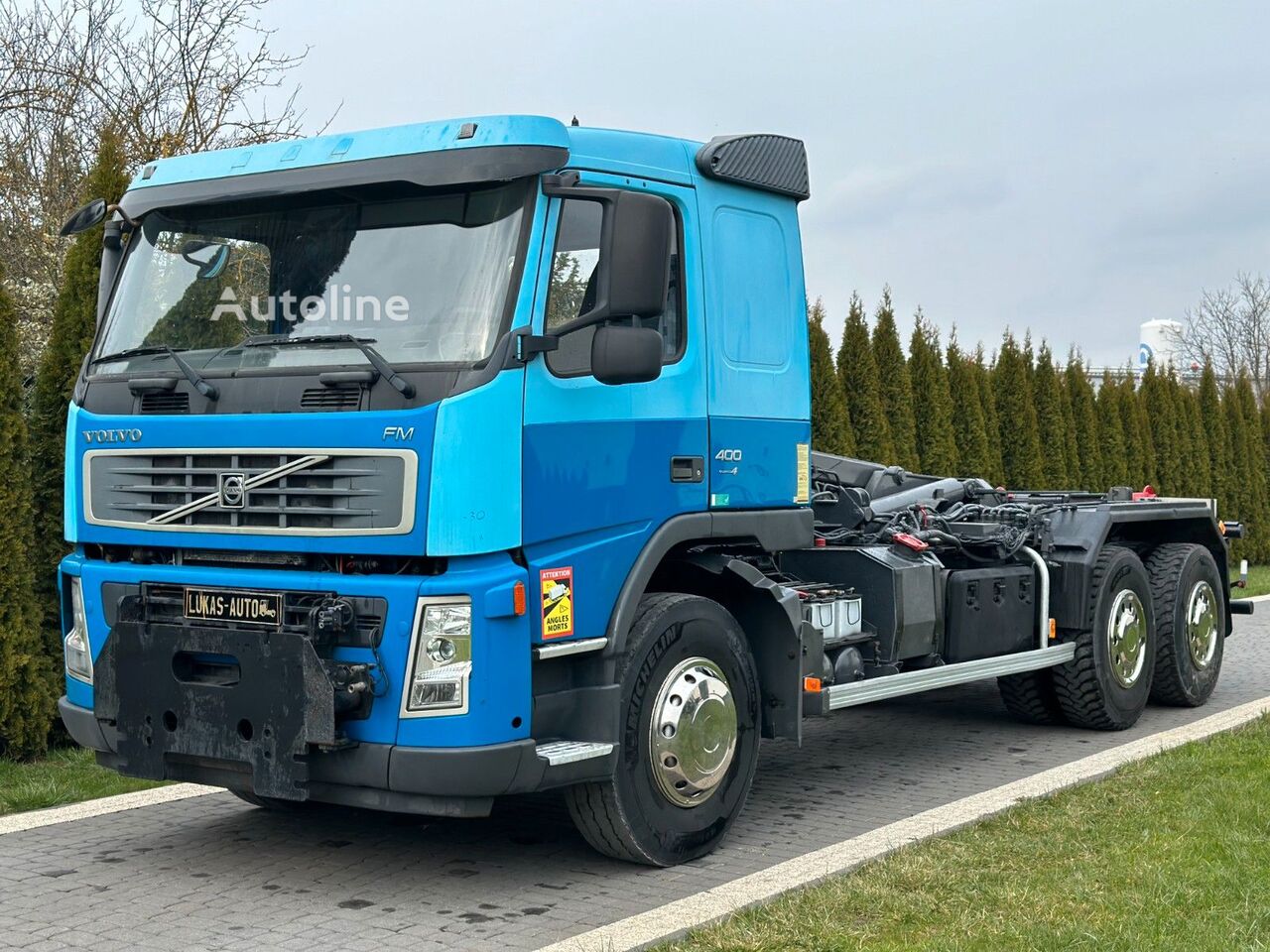 Volvo FM 400 hook lift truck