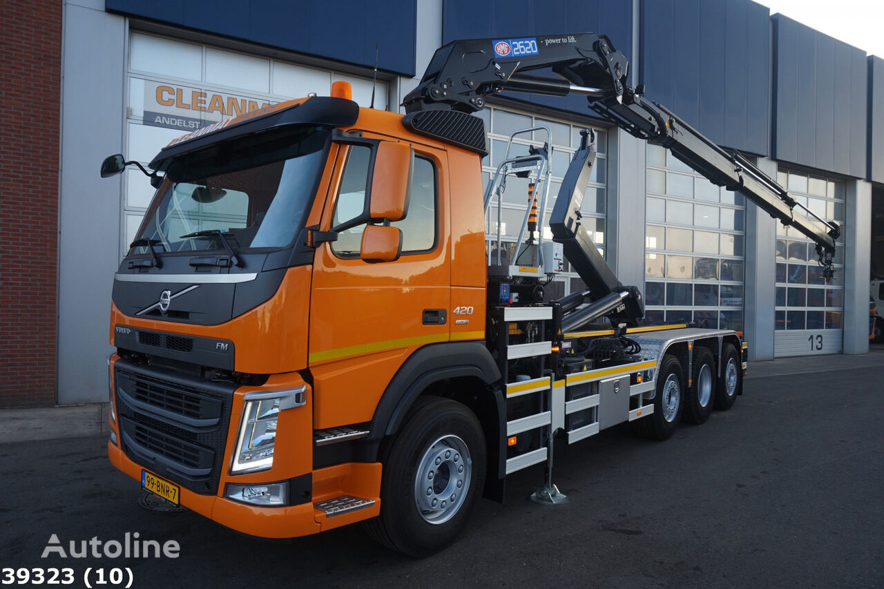 крюковой мультилифт Volvo FM 420 8x2 HMF 26 Tonmeter laadkraan