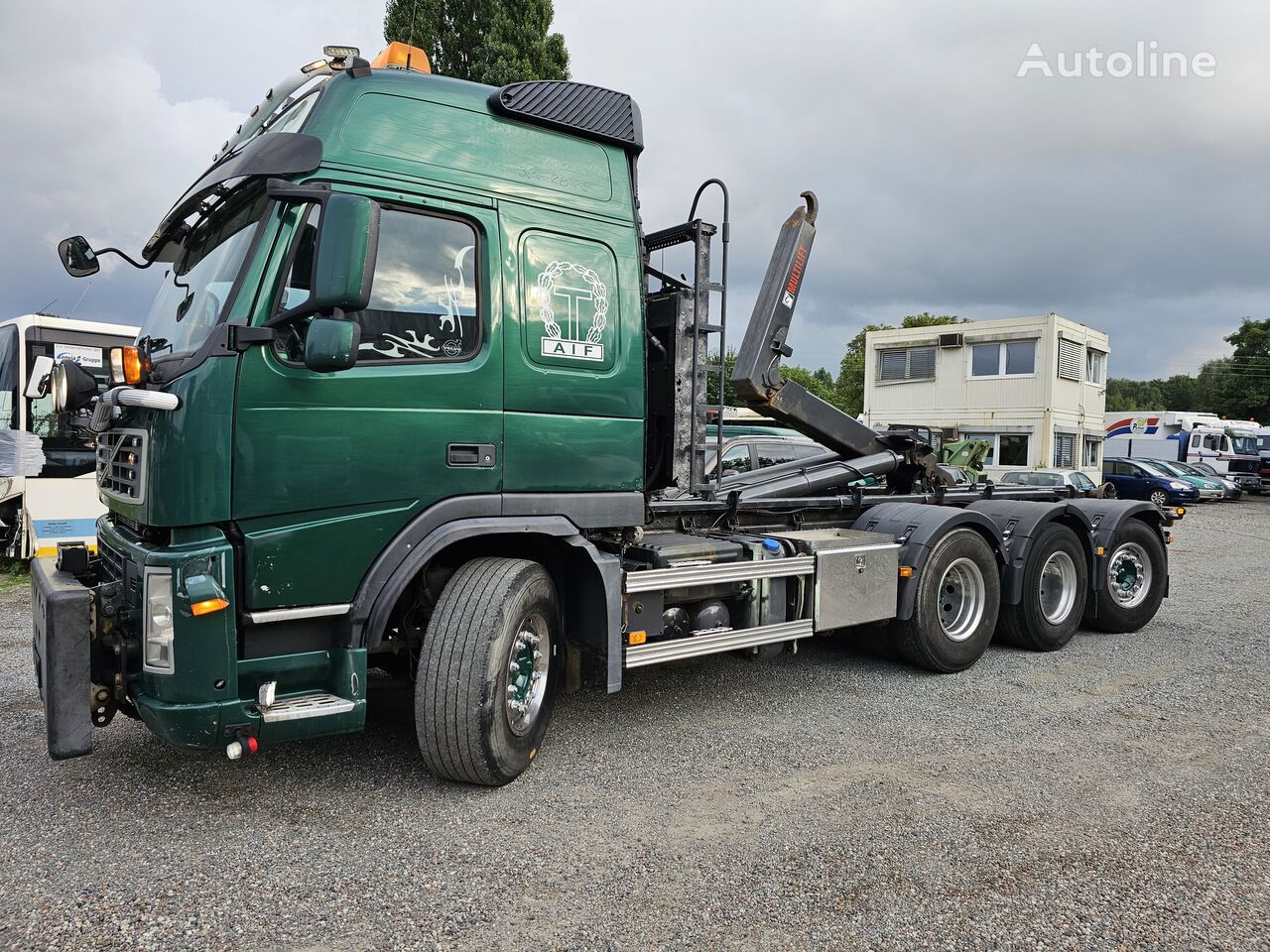 Volvo FM-480 8X4 Tridem Lift und Lenkachse hook lift truck