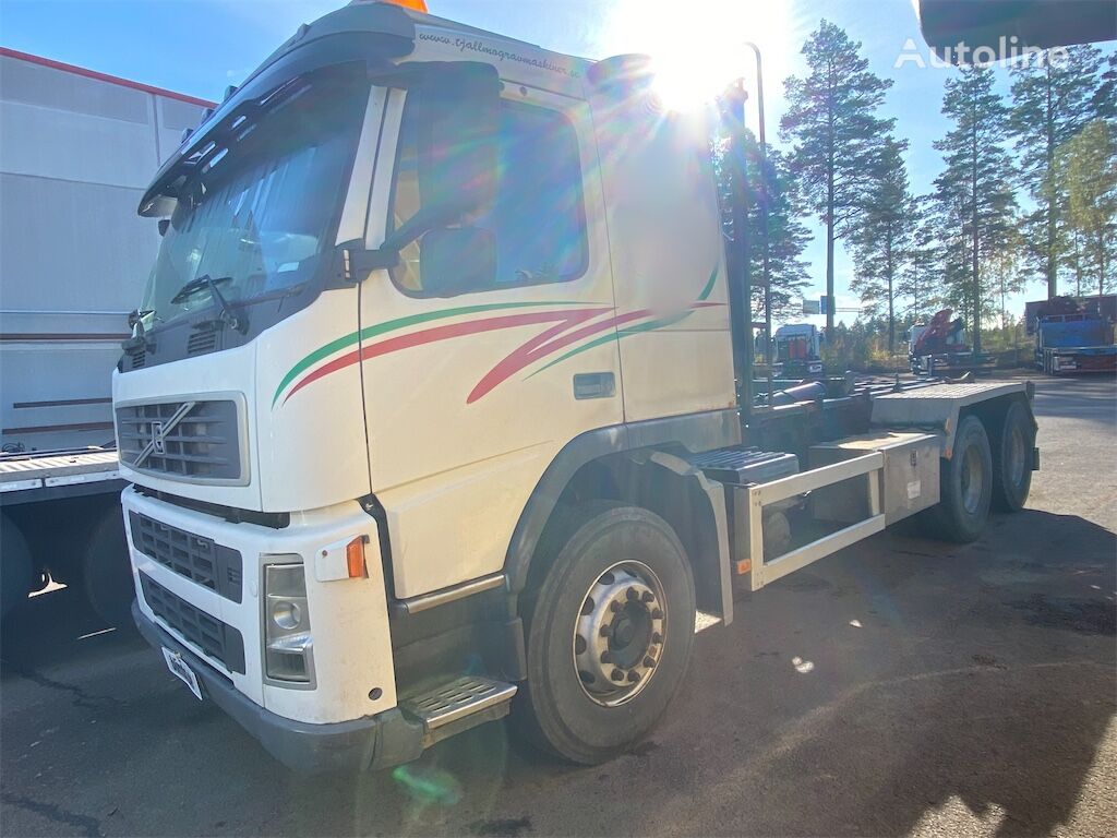 Volvo FM12 6X2 hook lift truck