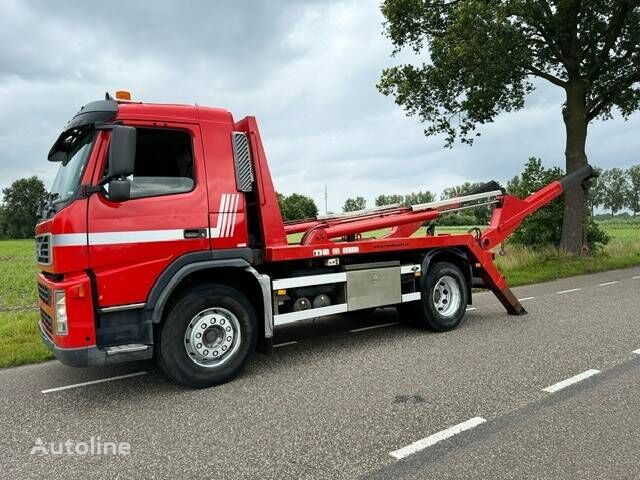 Volvo FM9-12 hook lift truck