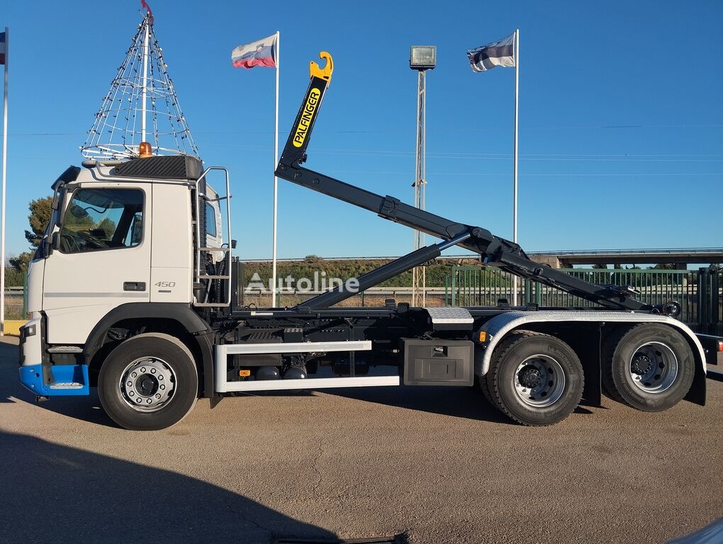 Volvo FMX 450 hook lift truck