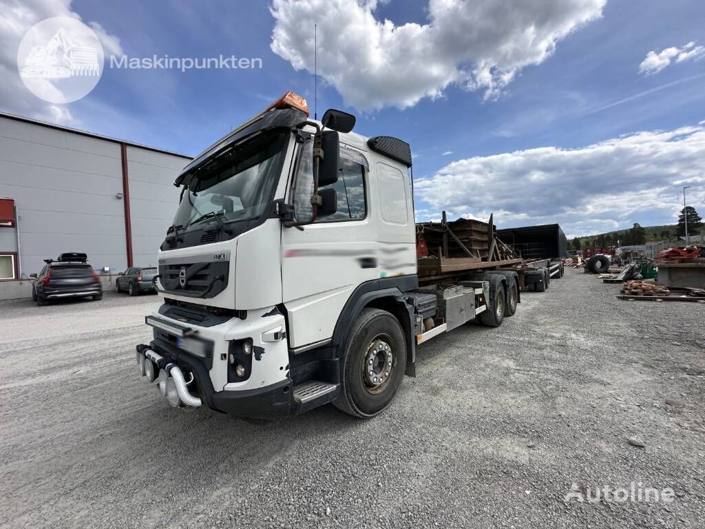 Volvo FMX 460 camión con gancho