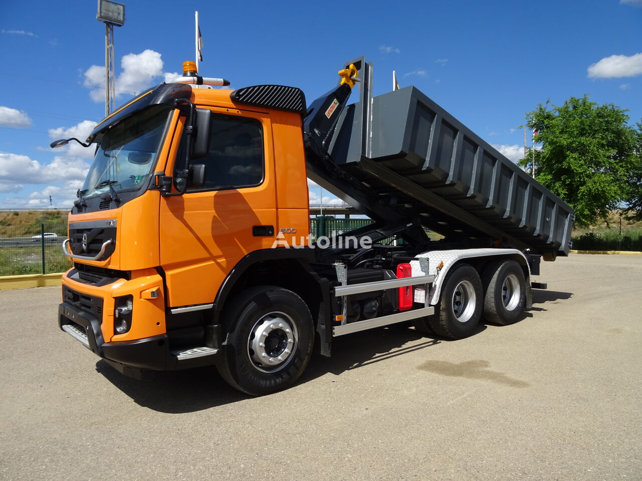 Volvo FMX 500 camión con gancho