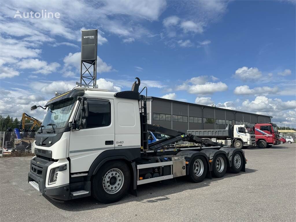 Volvo FMX 540 8X4 hook lift truck