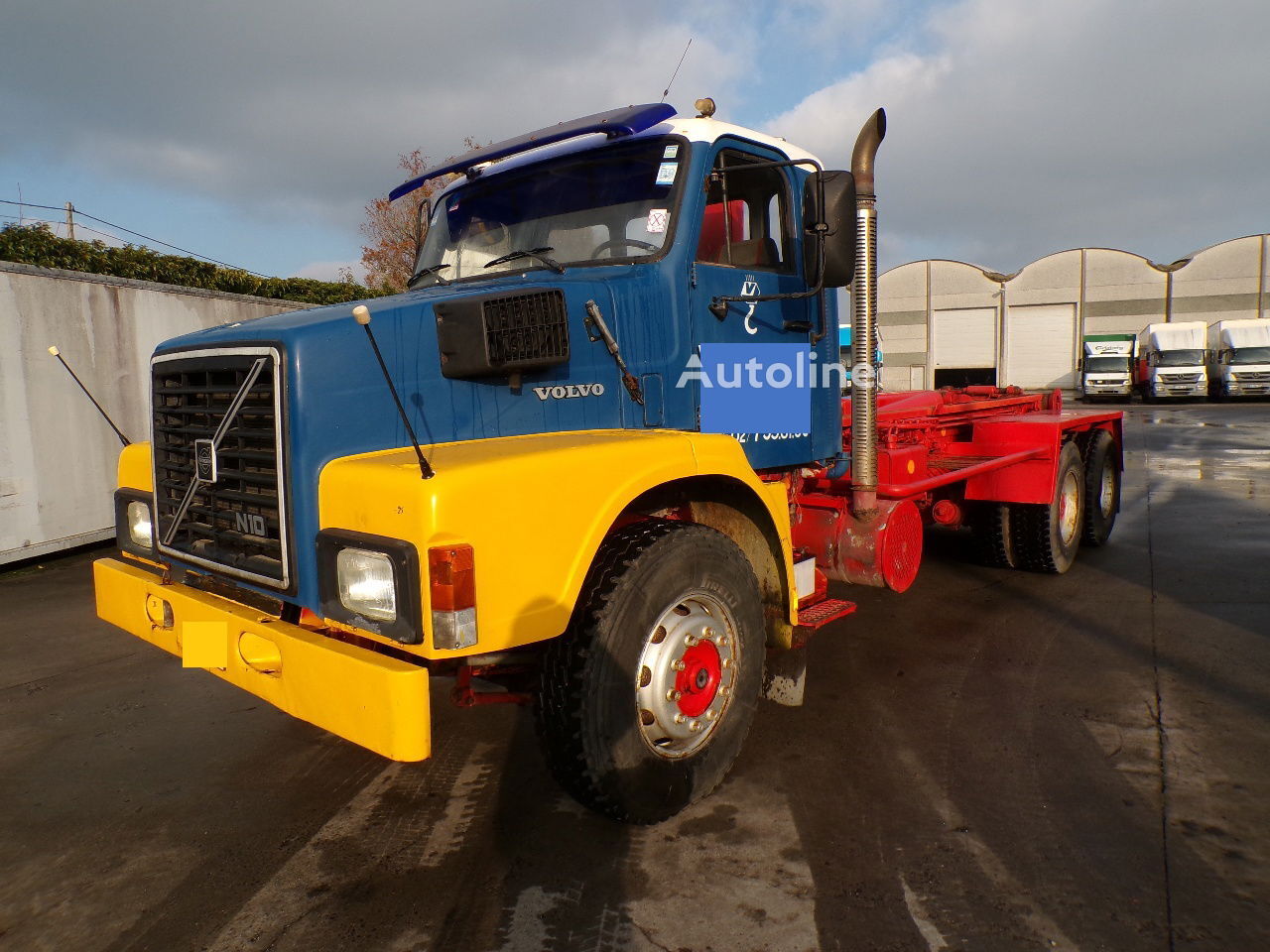 Volvo N 10 kamion rol kiper - Autoline
