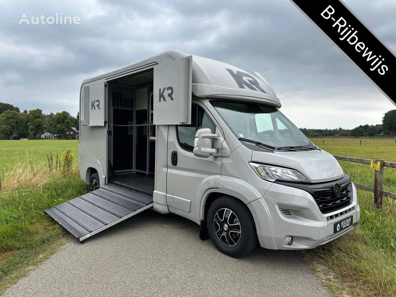 коневоз Opel Krismar Movano 2-paards paardenvrachtwagen B-rijbewijs