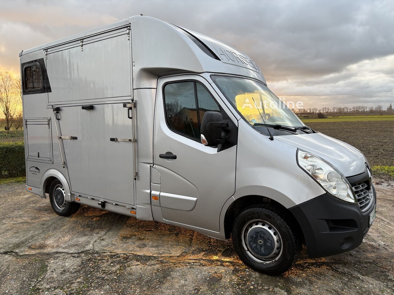 Renault Master transportador de caballos - Autoline