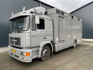 MAN M32 馬運車