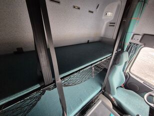 Volvo FM7 / 5 HORSES / 3 People LIVE CABIN / 1 OWNER / SERVICED! horse truck for sale - Image 24 | Autoline ET Volvo FM7 / 5 HORSES / 3 People LIVE CABIN / 1 OWNER / SERVICED! horse truck | Image 24 - Autoline