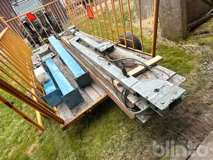 Everlift EE 64355 4 post car lift for sale - Image 14 | Machineryline UG Everlift EE 64355 4 post car lift | Image 14 - Machineryline