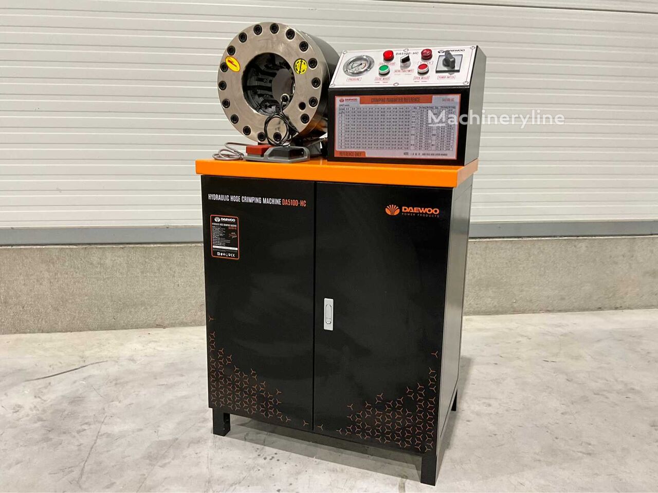 Kompletovací stroj Daewoo 5100 - Machineryline