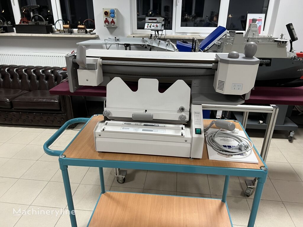 Fastbind binding machine