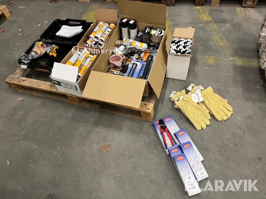 Диагностическое оборудование Blandet lot med værktøj Dewalt/knipex/sika/phillips - Machineryline