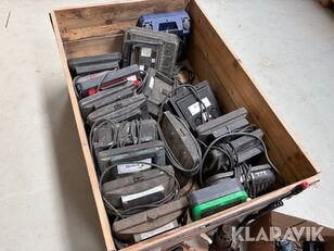 Lot - Assorteret h&aring;ndv&aelig;rkt&oslash;j og arbejdslys Bosch, Hilti, Makita  car diagnostic tools