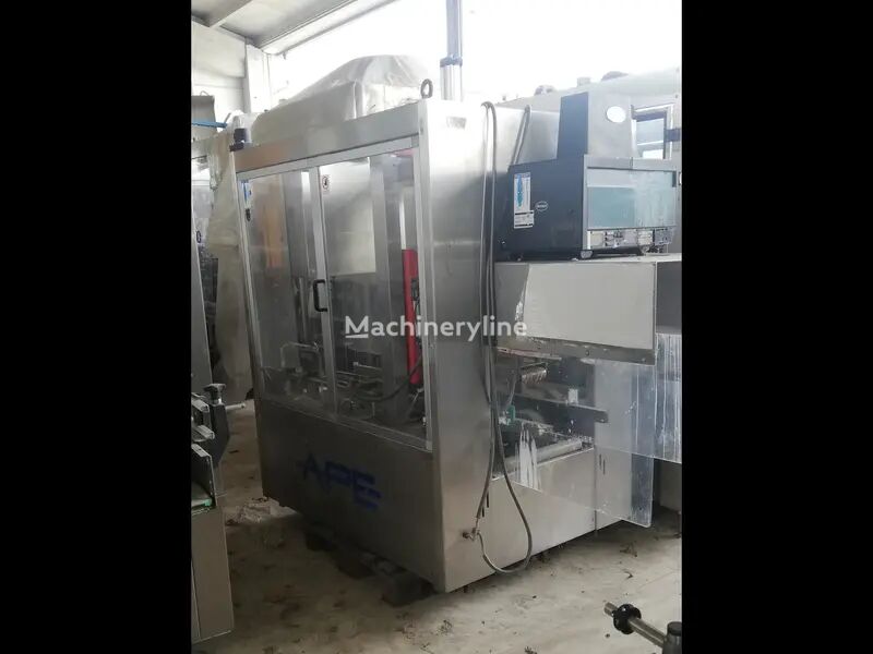 Case APE Impianti CH 1200 HM carton sealer